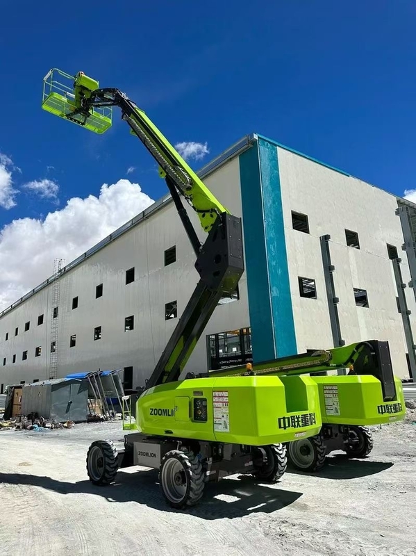 Navigate Obstacles with Ease Zoomlion ZA14J Articulating Boom Lift with 7.55m Up-and-Over Clearance and 45% Gradeability